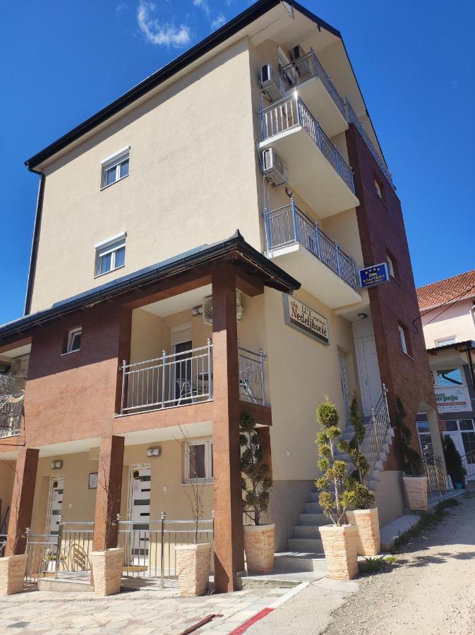 Vila Lux Nedeljkovic Gornja Trepca Apartment ชาชาค ภายนอก รูปภาพ